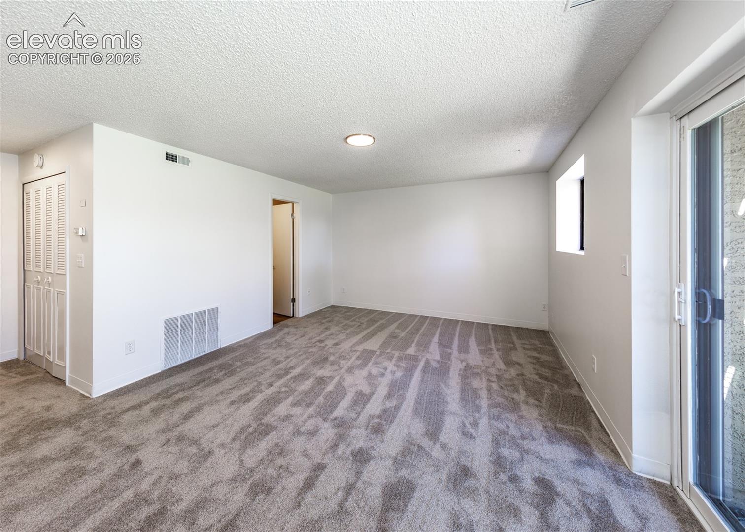 5013 Masheena Lane, photo 24