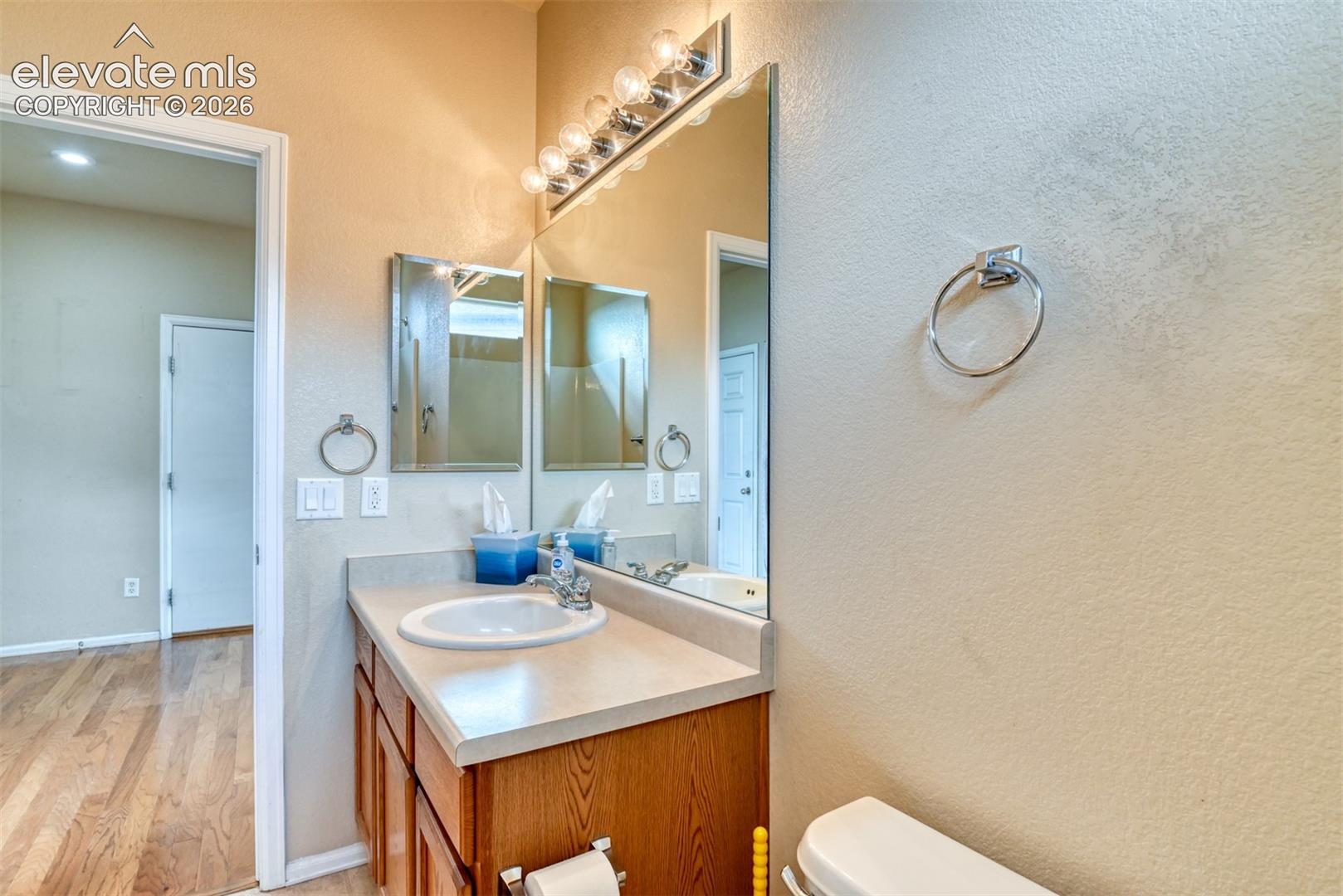 Listing photo 11 for 7985 Kettle Drum Street