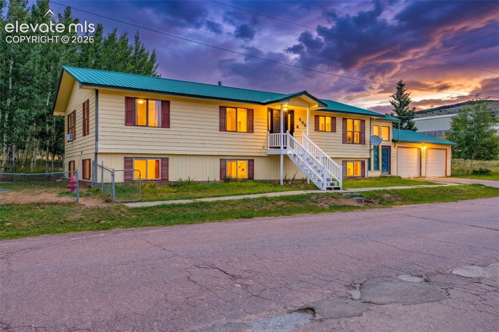 405 E Galena Avenue — listing photo