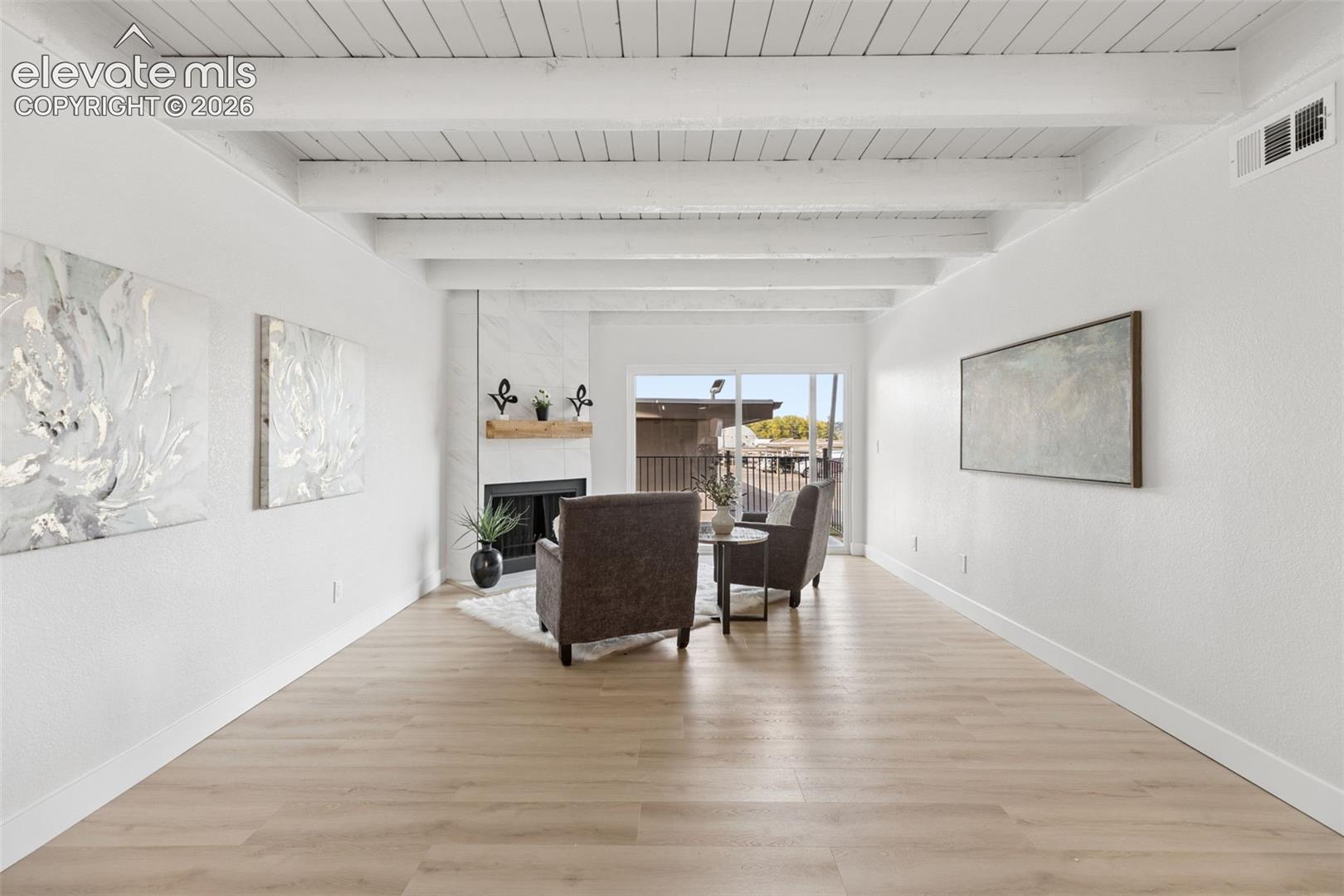 Listing photo 5 for 3130 Van Teylingen Drive F