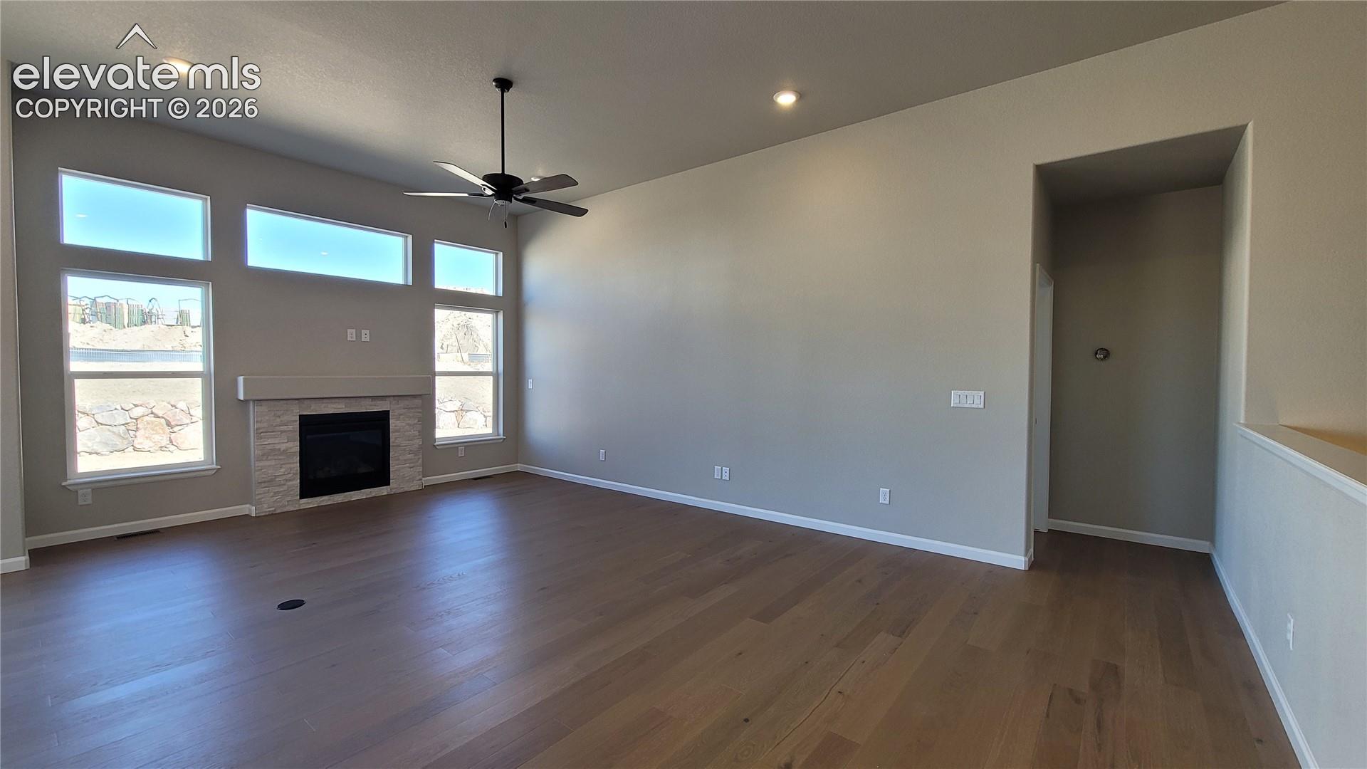Listing photo 10 for 6658 Miro Lane