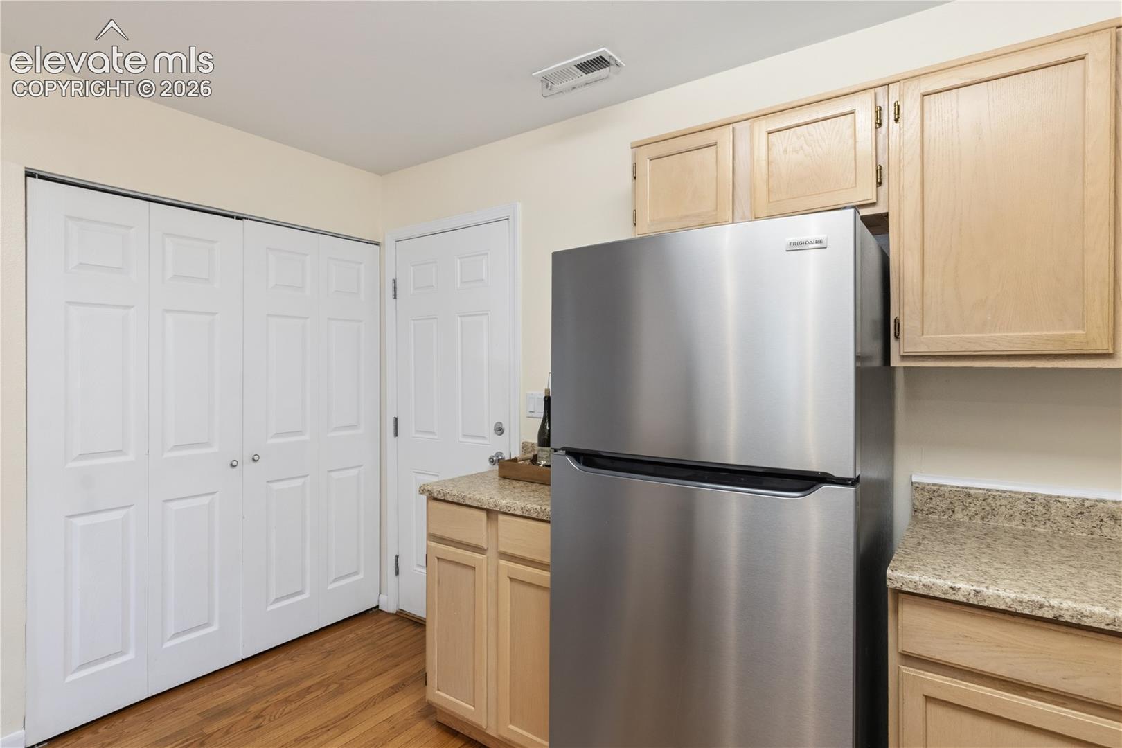 Listing photo 15 for 2360 Washo Circle