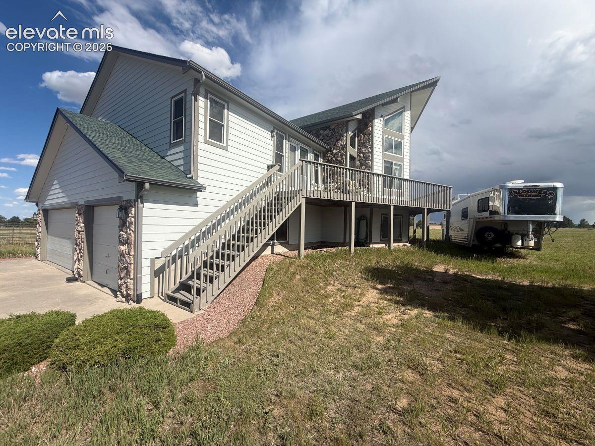 Listing photo 5 for 18165 Pinon Park Road