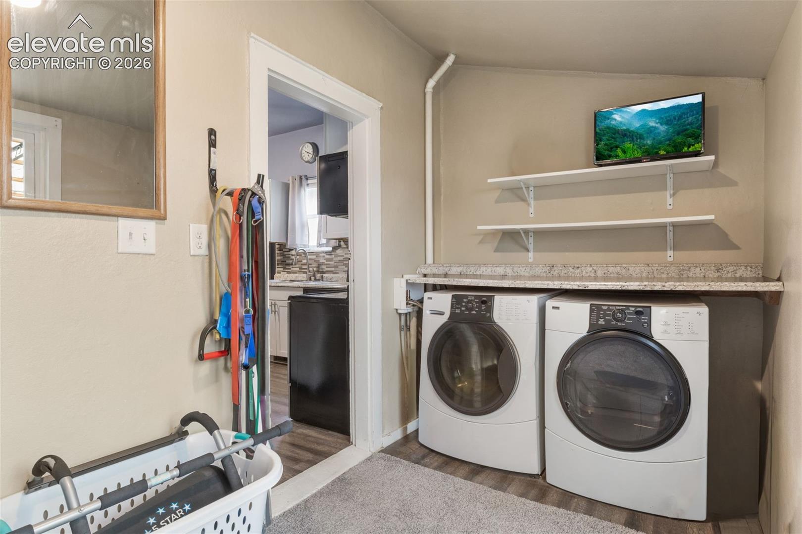 Listing photo 19 for 1418 Spruce Street
