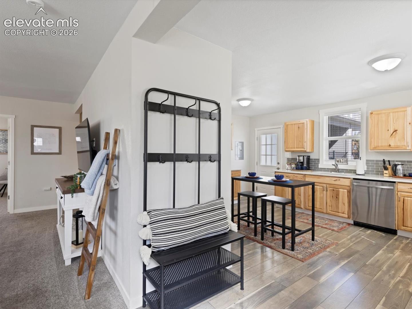 Listing photo 2 for 1222 Westend Avenue