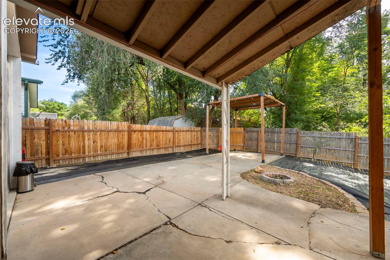 Listing photo 36 for 311 Comanche Village Drive