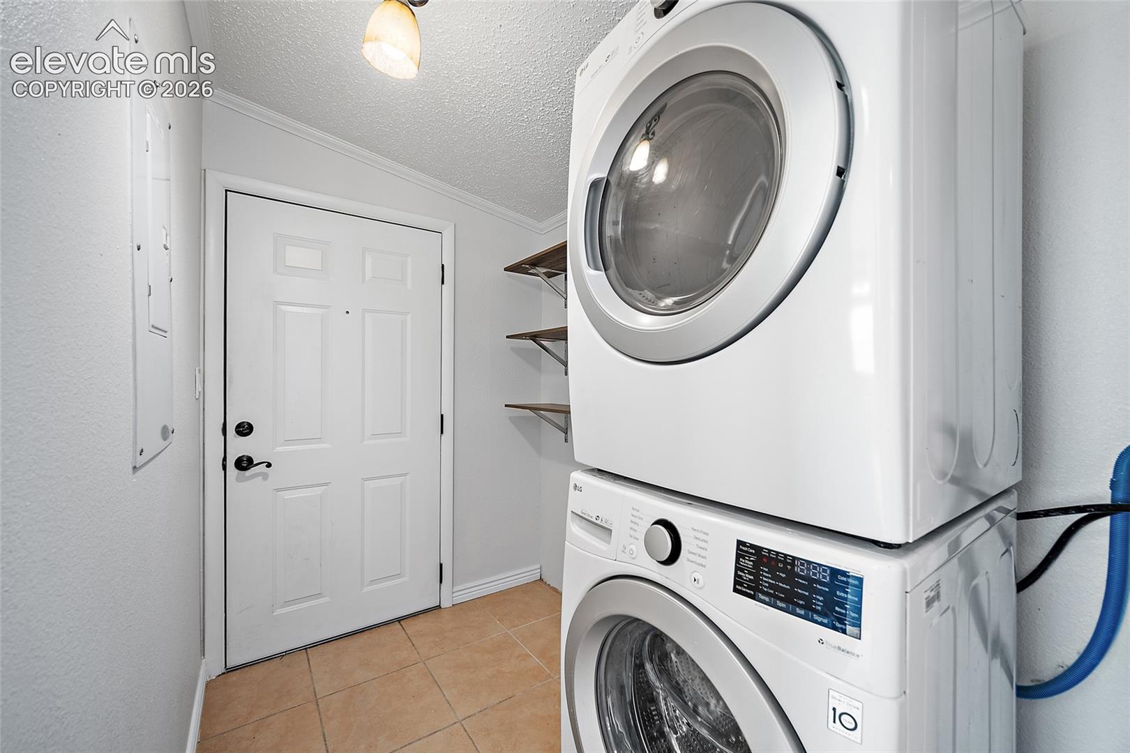 Listing photo 22 for 1385 Antelope Drive