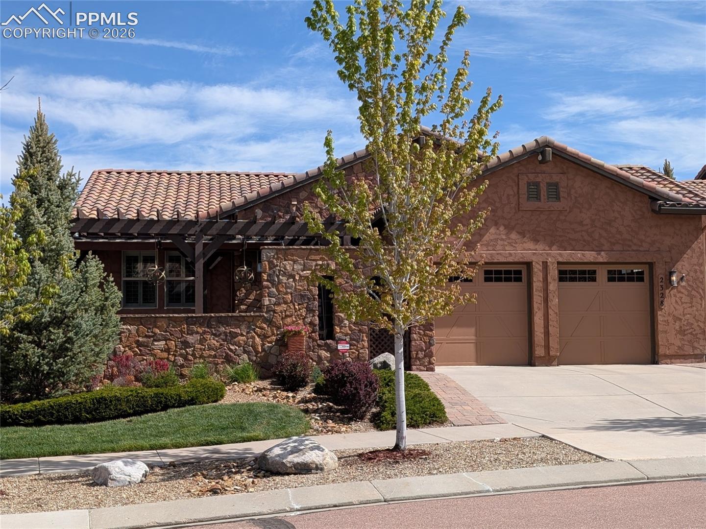 Listing photo 43 for 2328 Margaux Valley Way