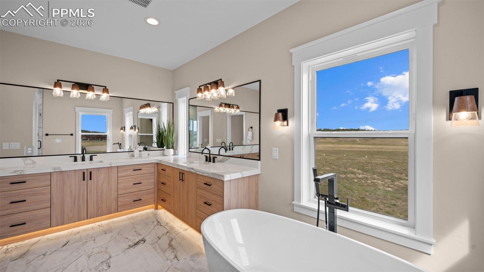 Listing photo 21 for 17110 Early Light Drive