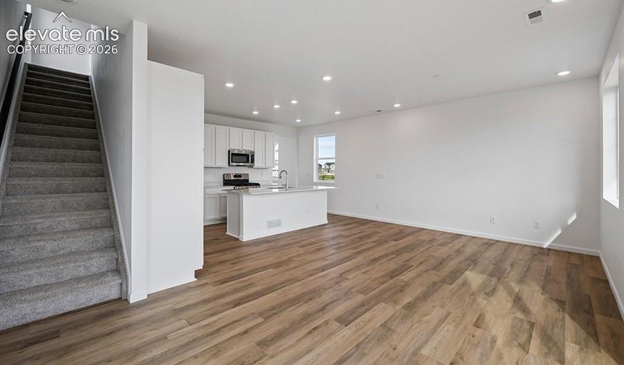 Listing photo 10 for 2510 Milano Way