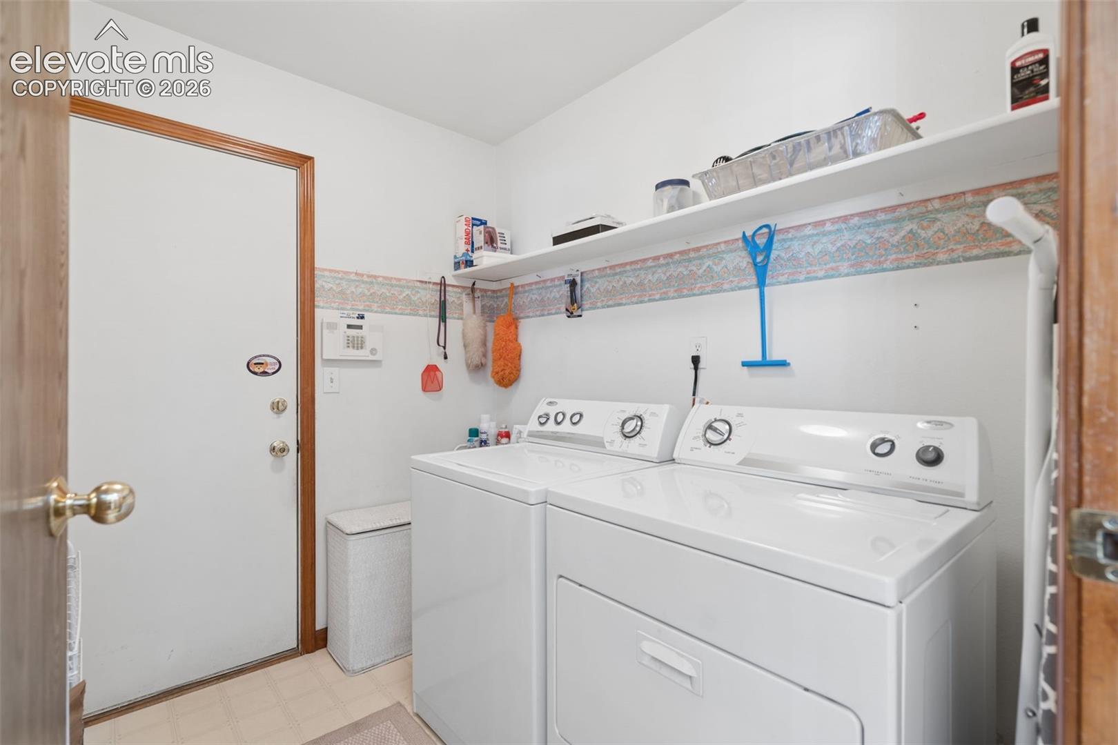 Listing photo 23 for 425 Fleming Street