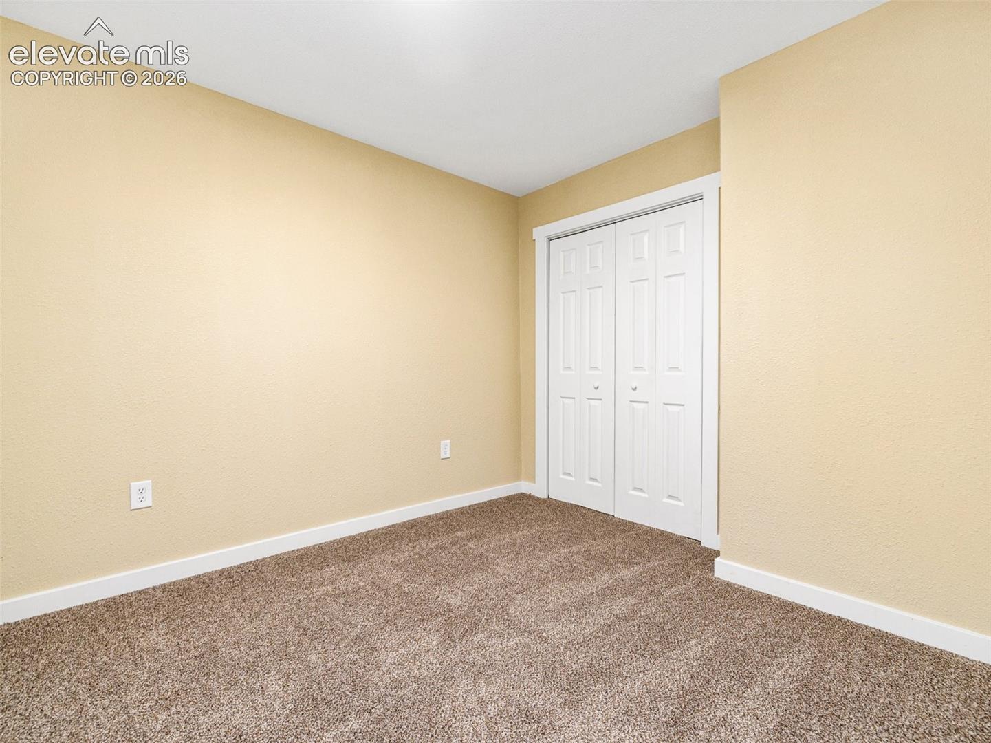 Listing photo 16 for 1219 Pine Street