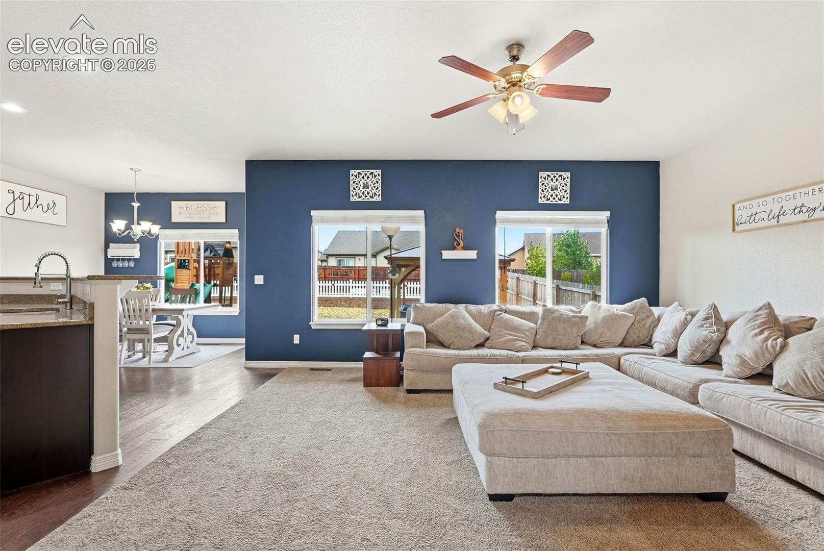 Listing photo 11 for 10567 Mount Evans Drive