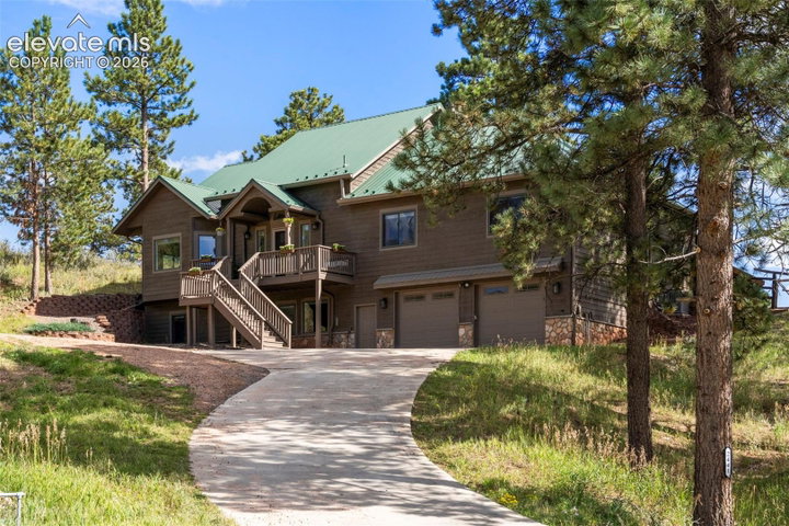 2441 Glen Cove Drive — listing photo