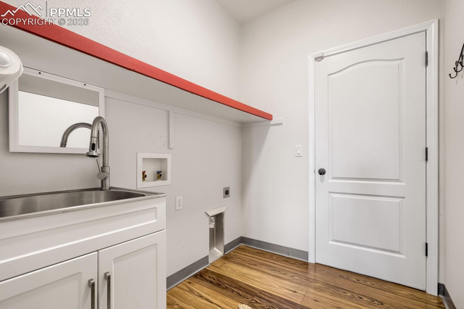 Listing photo 19 for 12555 Handles Peak Way