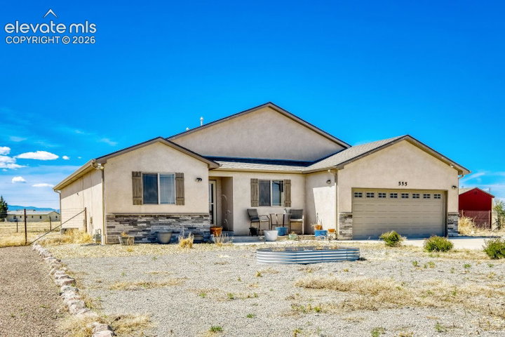 555 N Verbena Drive — listing photo