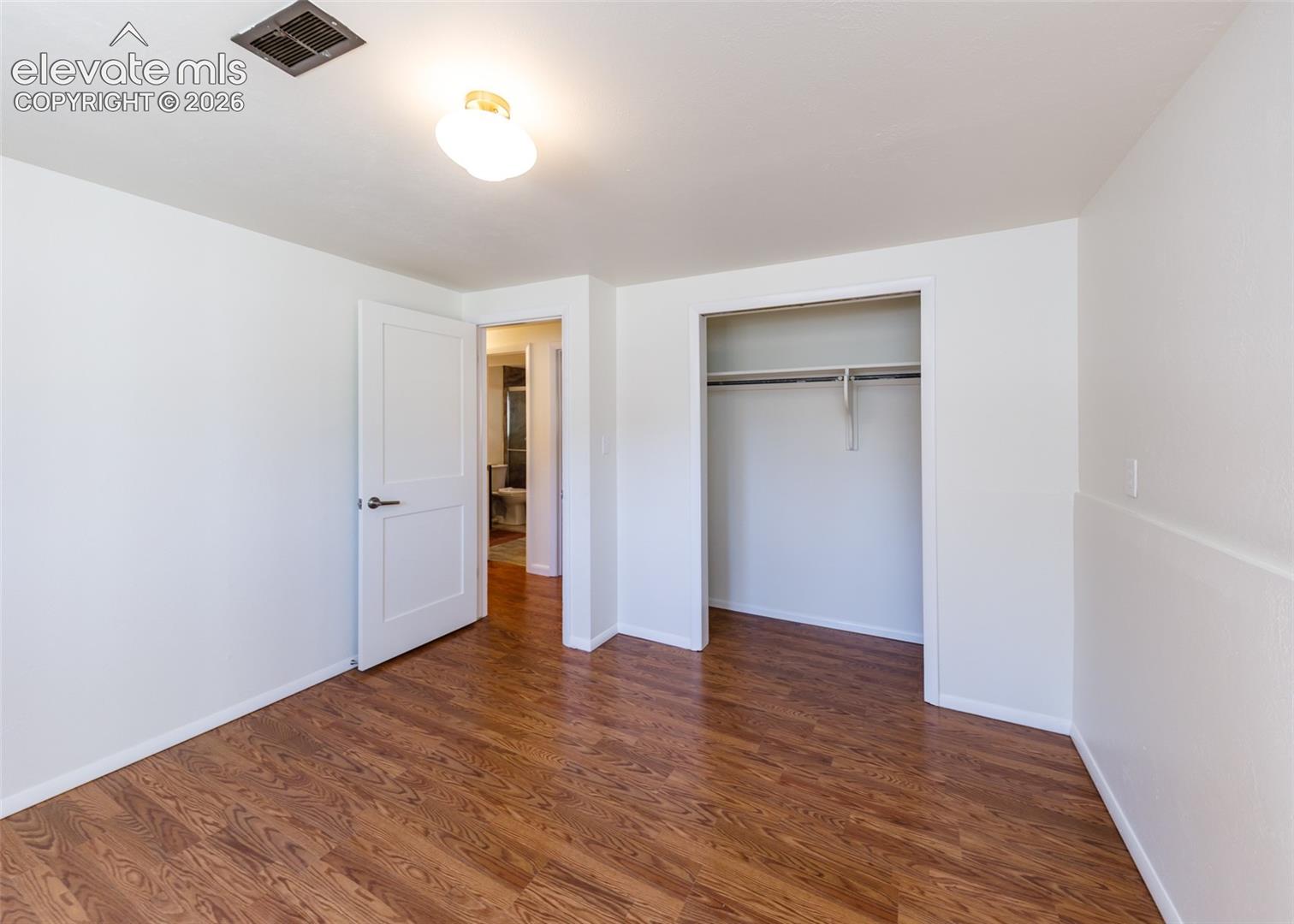 Listing photo 34 for 418 Eudora Street