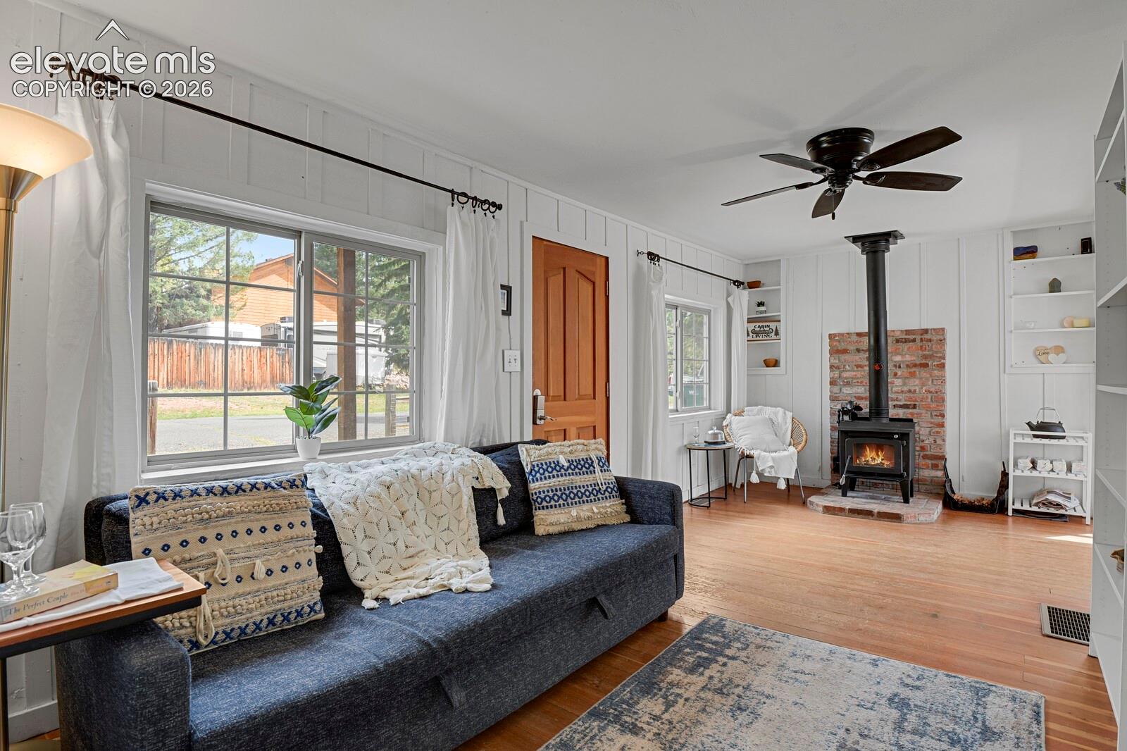 Listing photo 8 for 506 N Fairview Street