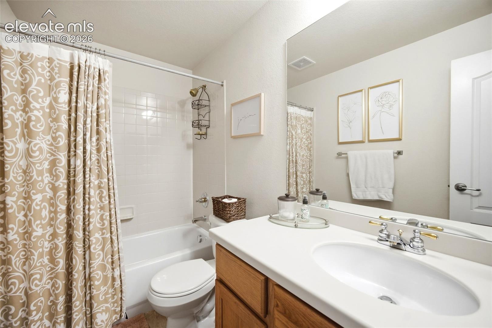 Listing photo 28 for 209 Avocet Loop
