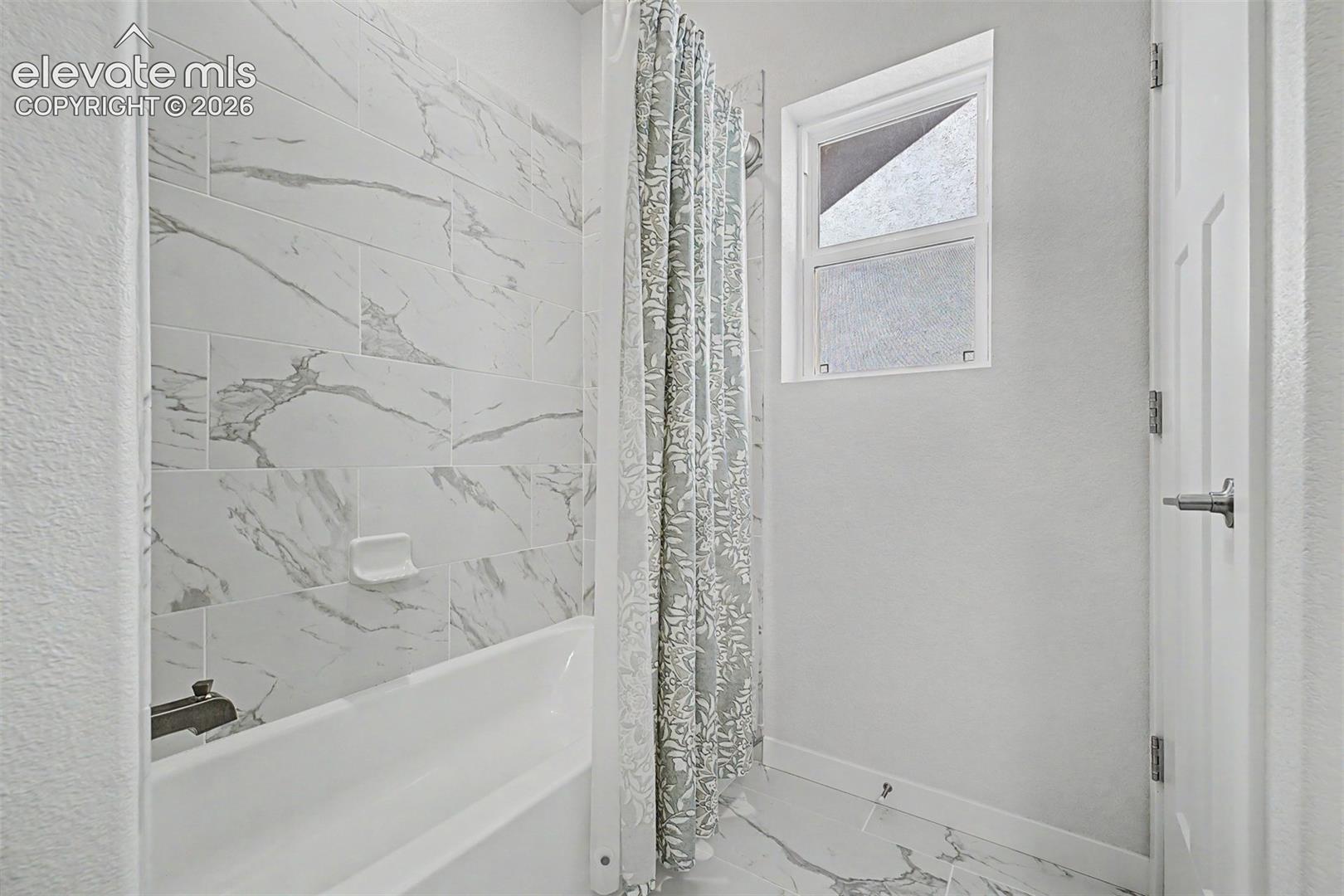 Listing photo 31 for 5675 Villa Lorenzo Drive