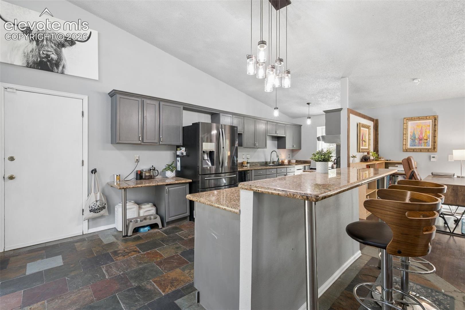 Listing photo 14 for 14015 Timber Grove Lane