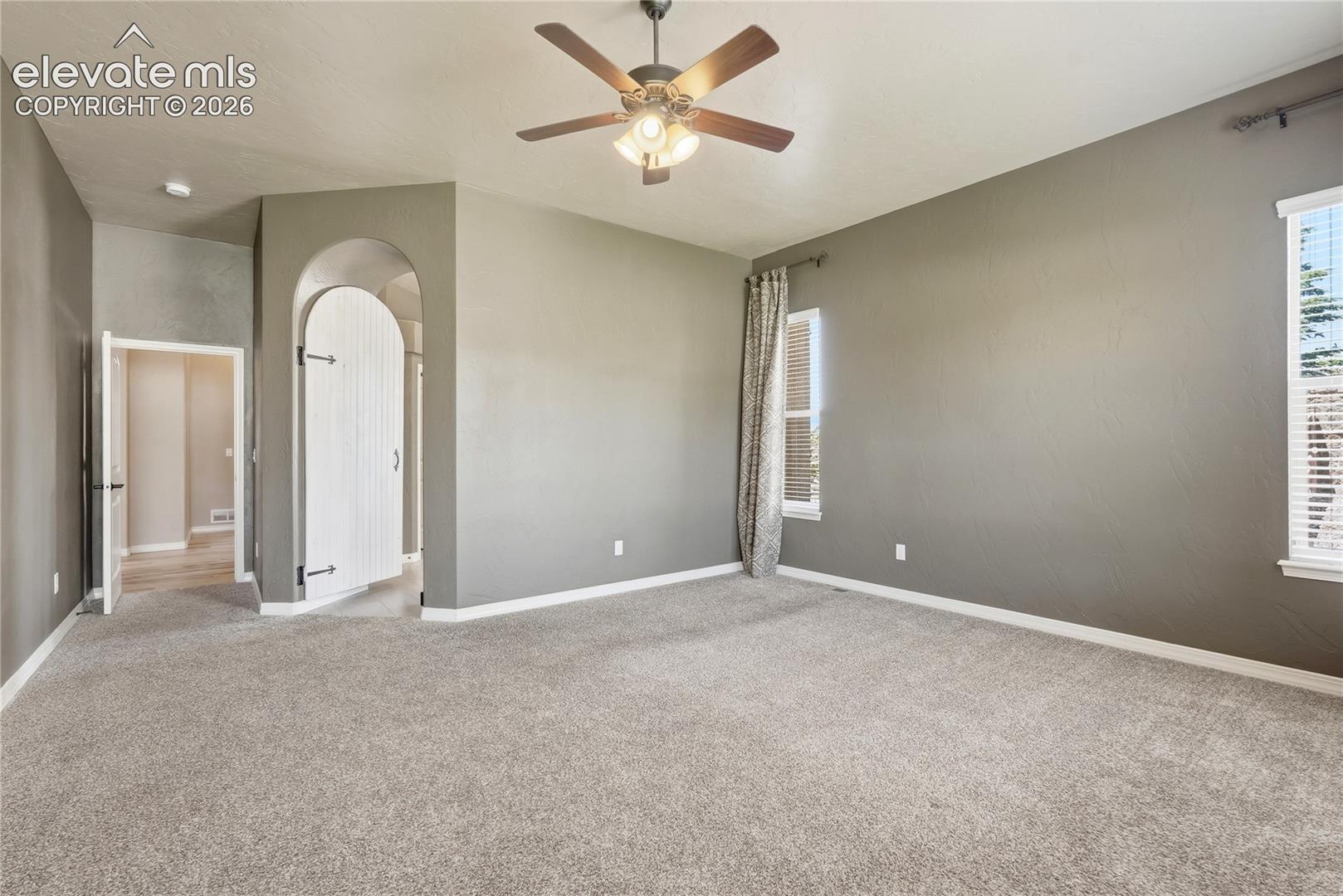 Listing photo 19 for 1908 Turnbull Drive