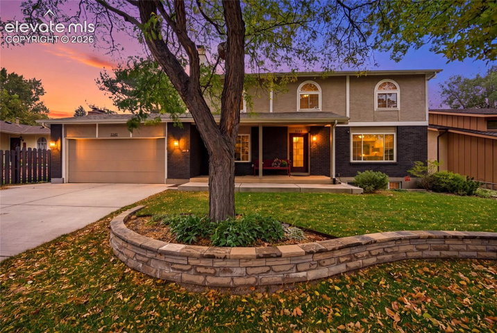 1147 Panorama Drive — listing photo