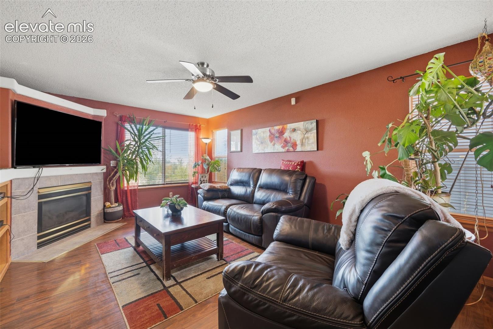 Listing photo 6 for 934 Square Dance Lane