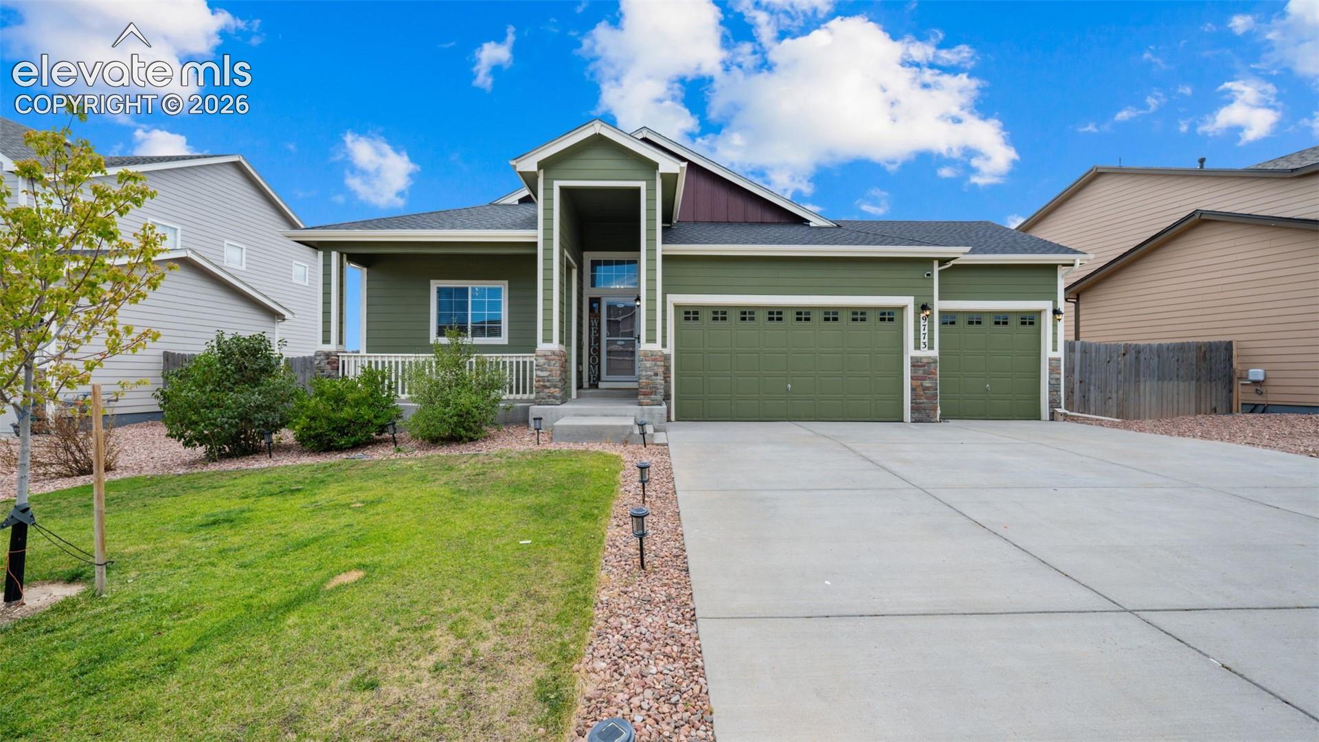 Listing photo 6 for 9773 Witherbee Drive