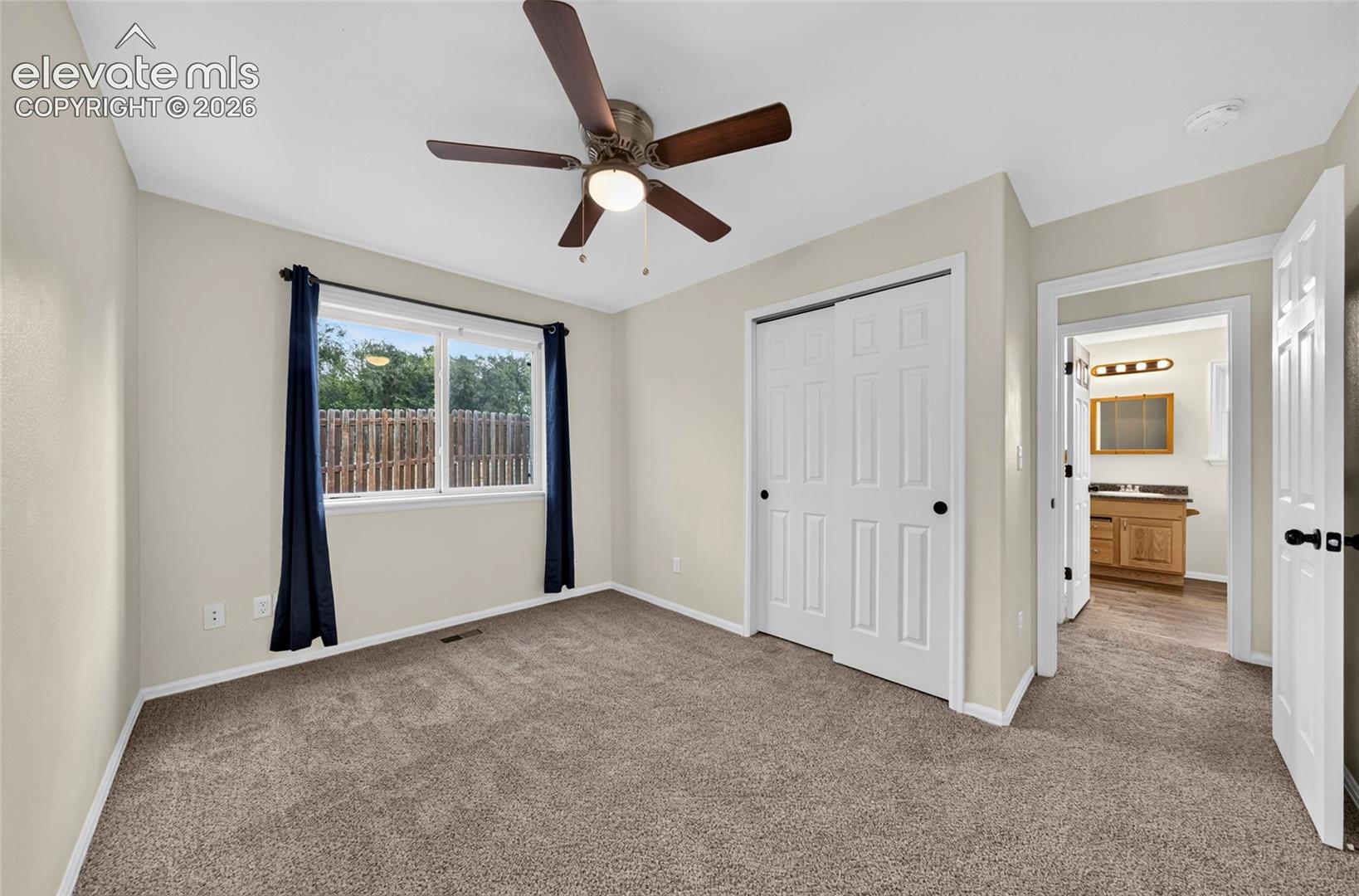 Listing photo 11 for 203 Red Finch Lane