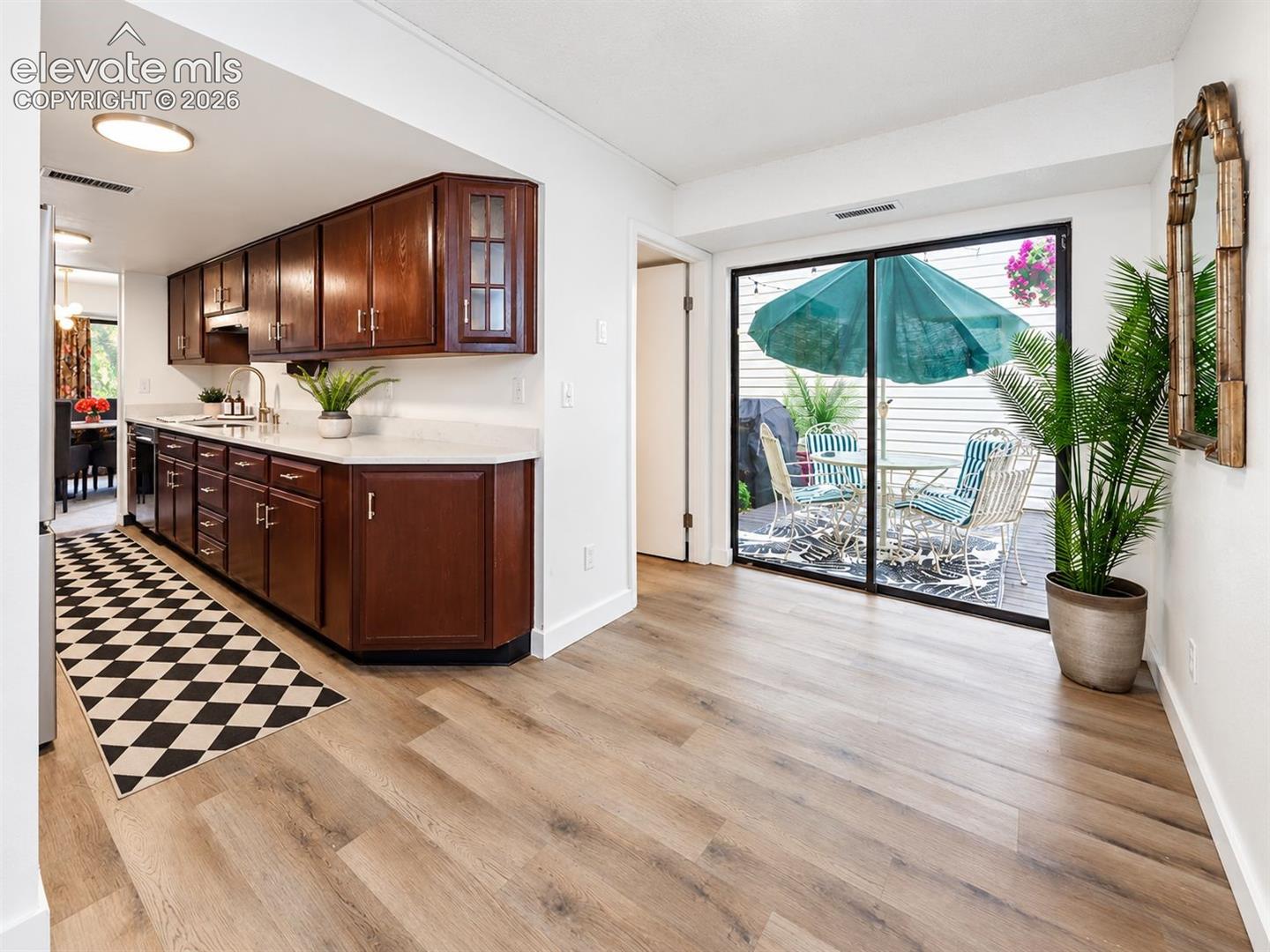 5013 Masheena Lane, photo 11