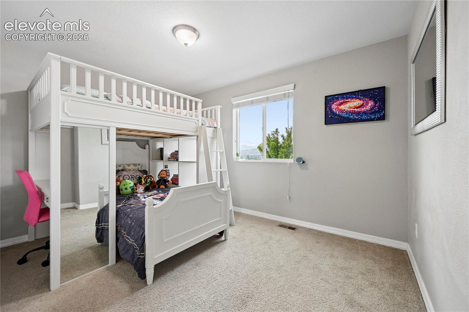Listing photo 33 for 10637 Echo Canyon Drive
