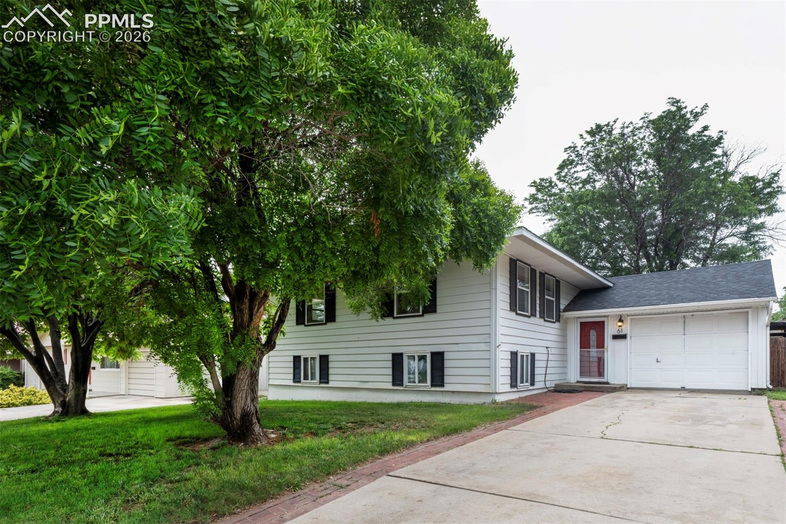61 Louis Nelson Road