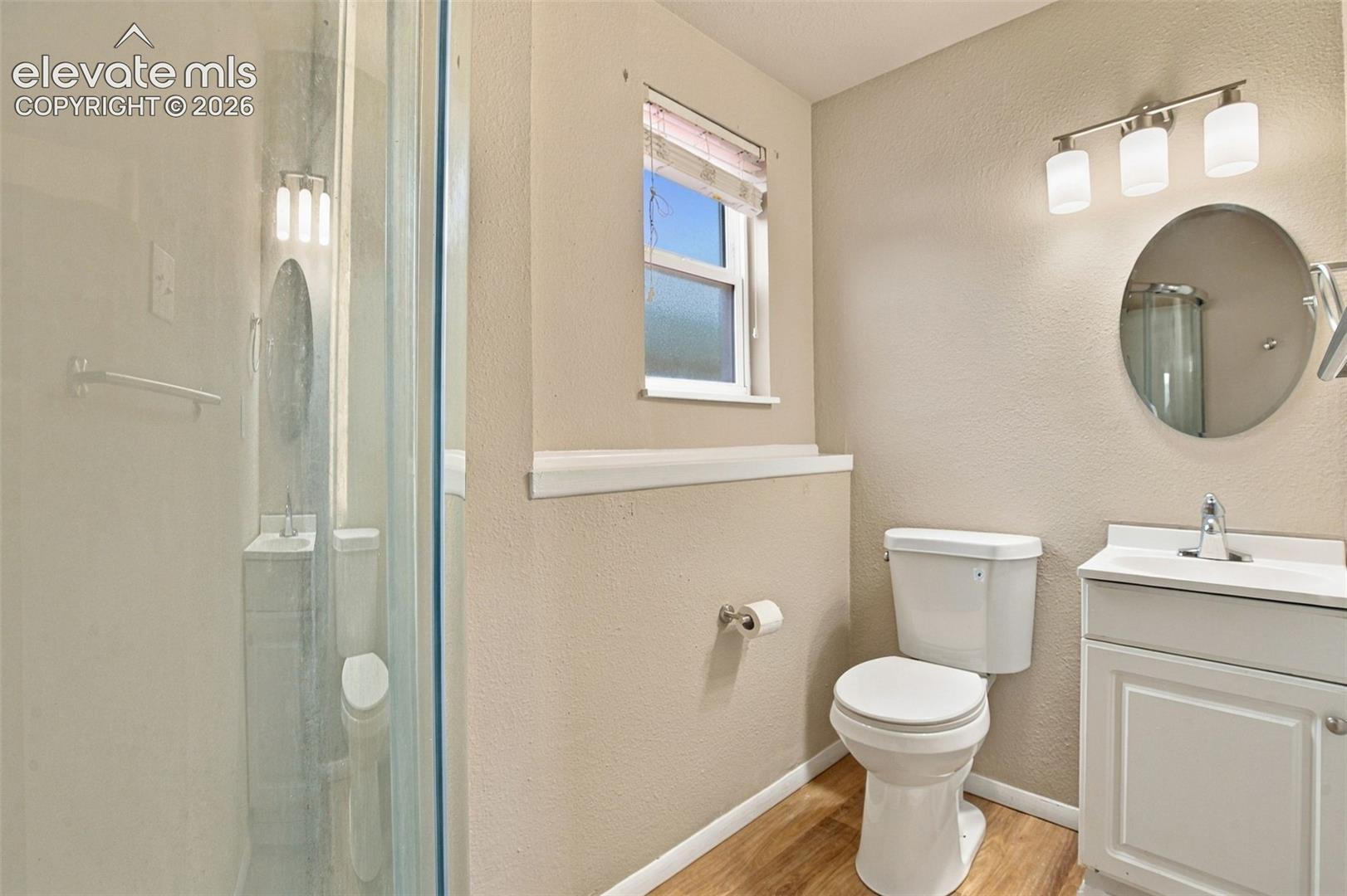Listing photo 27 for 1070 Applewood Drive