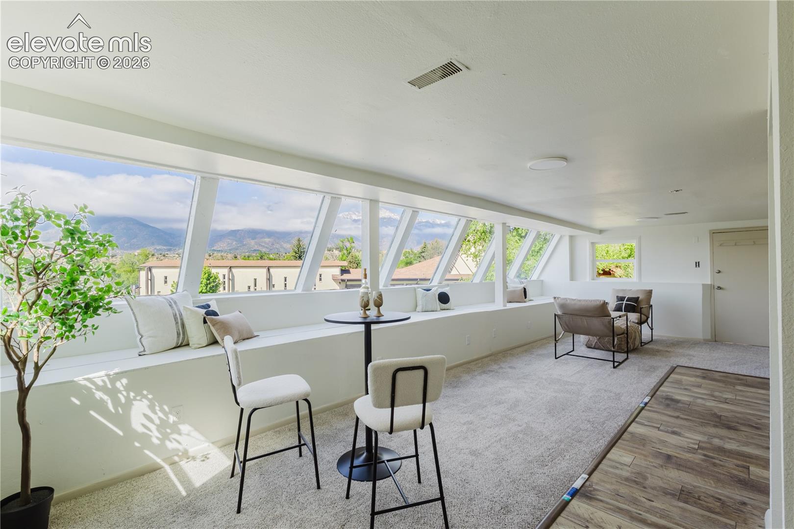 2927 Garden Hill Drive, photo 27