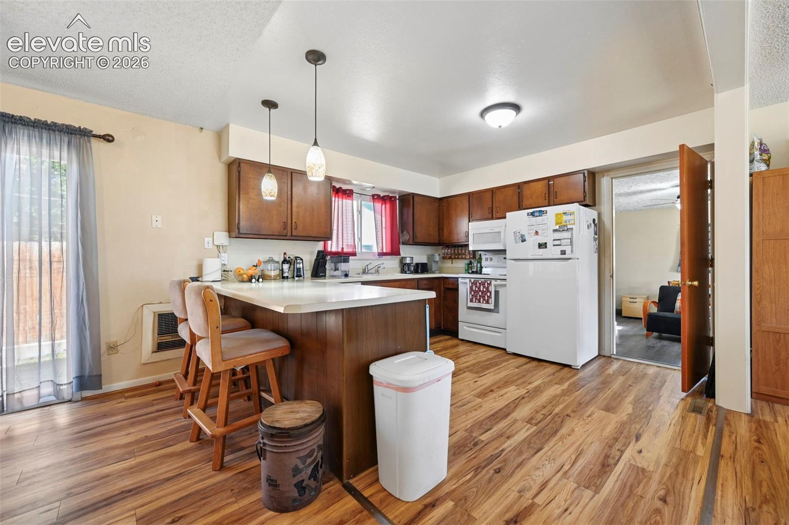 Listing photo 16 for 2041 Vinewood Lane