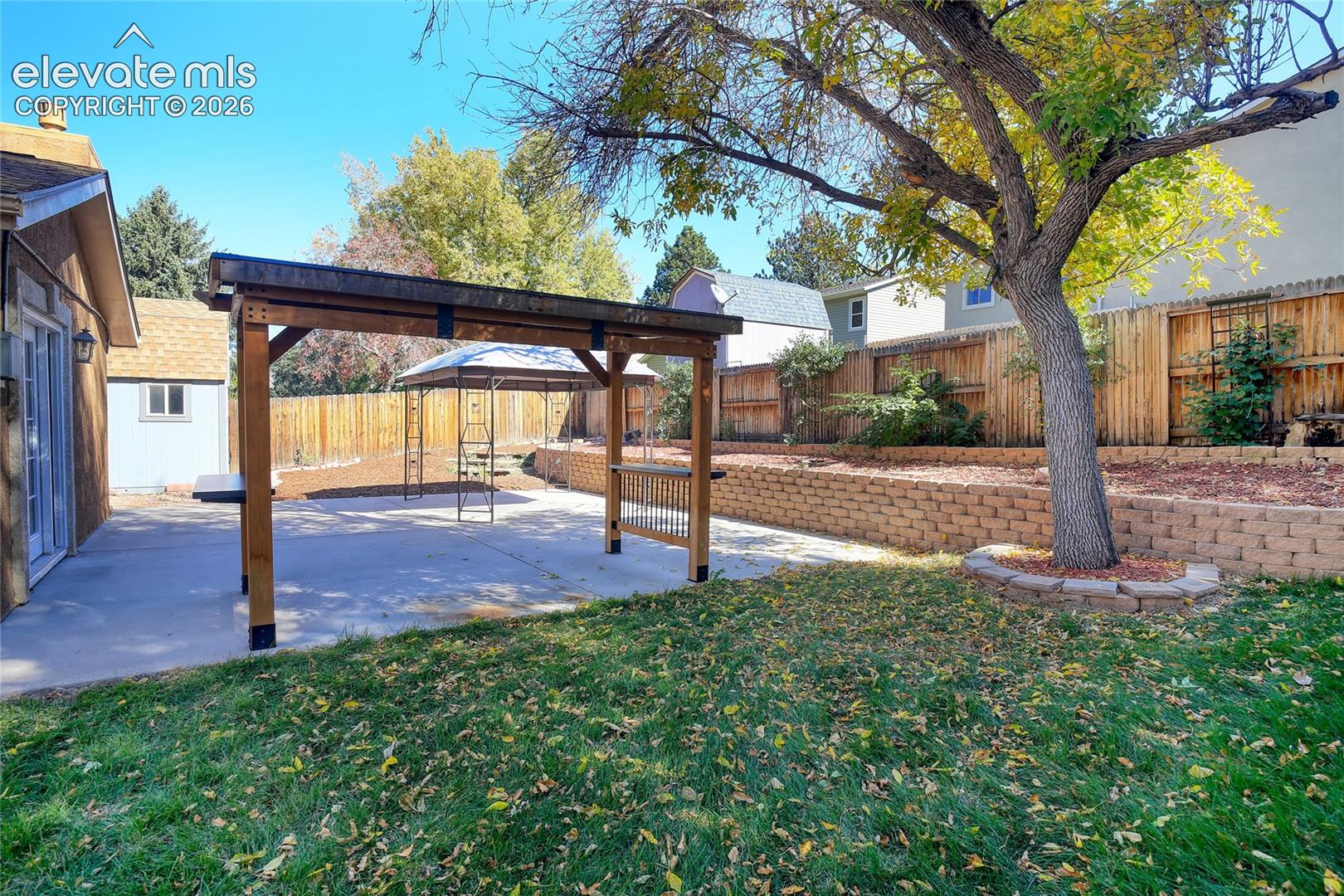 Listing photo 38 for 6425 Galway Drive