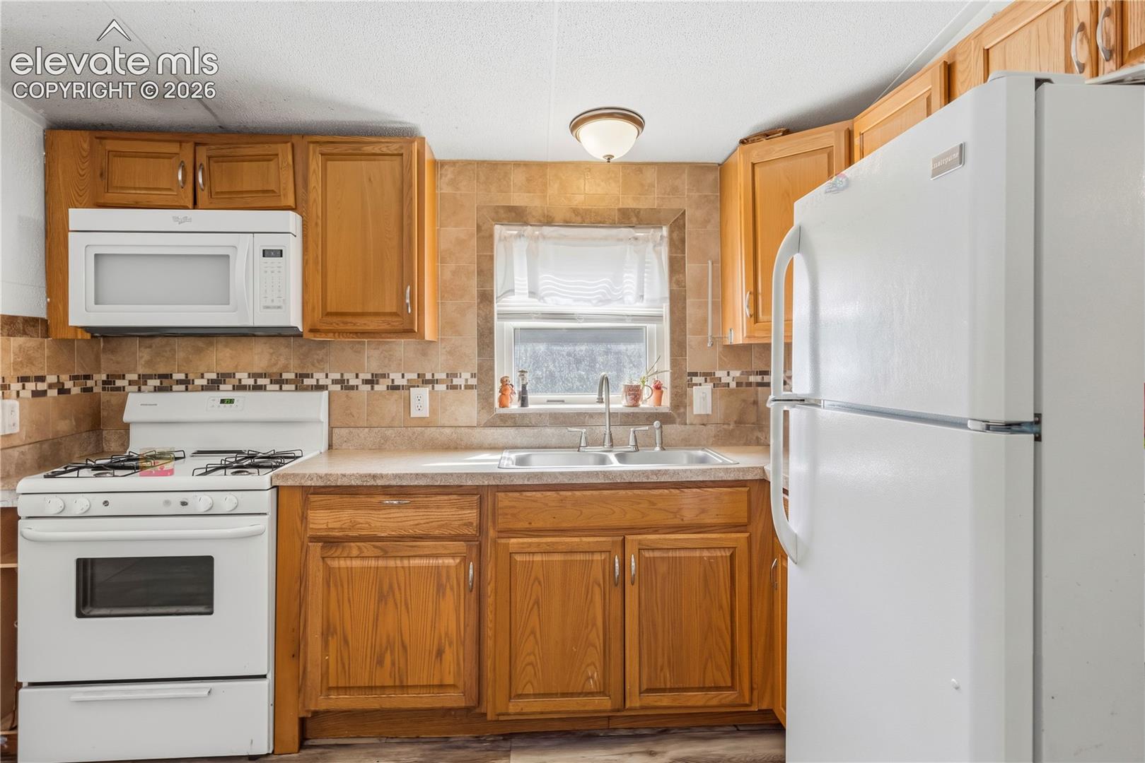 Listing photo 12 for 114 Mojave Way