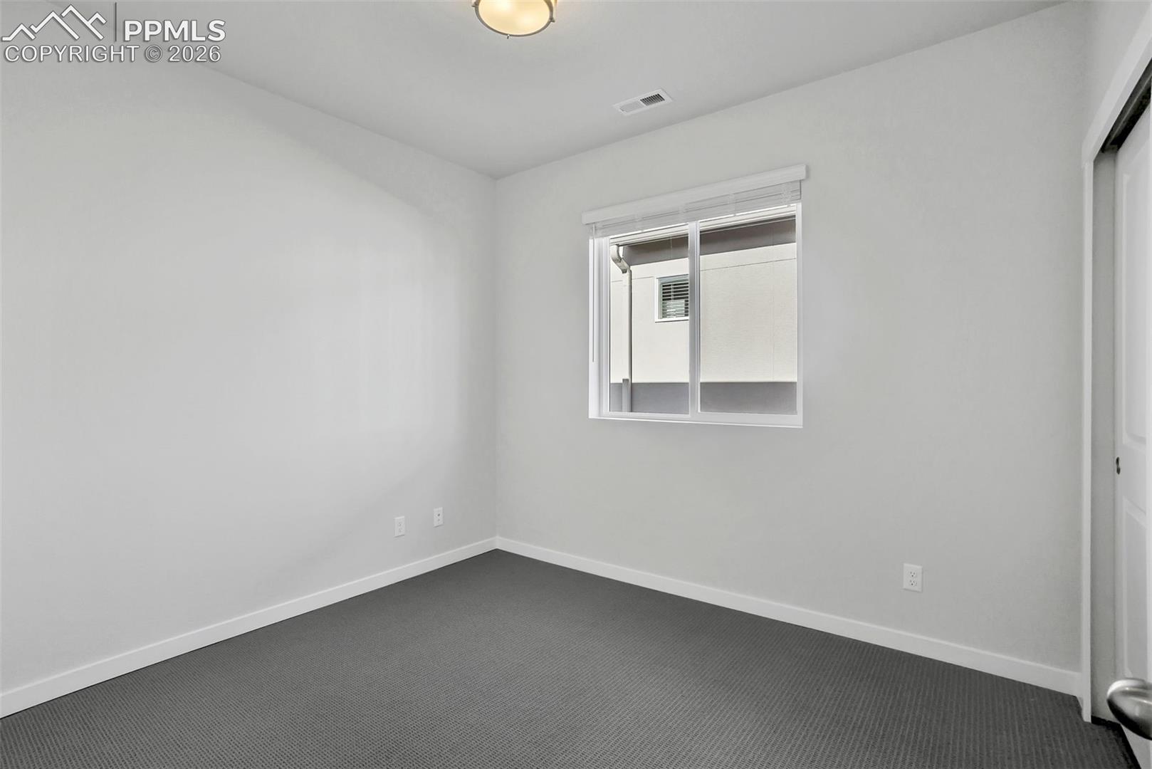 Listing photo 9 for 13669 Flurry Heights