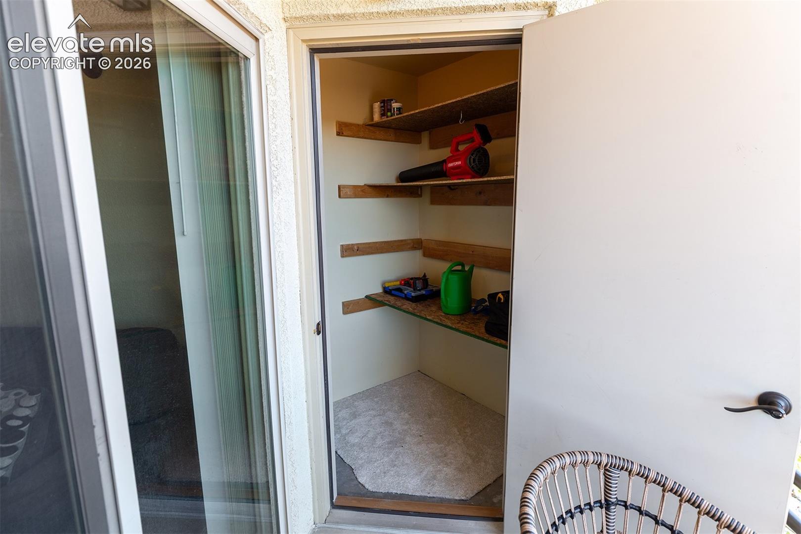 Listing photo 25 for 2085 Montura View 102