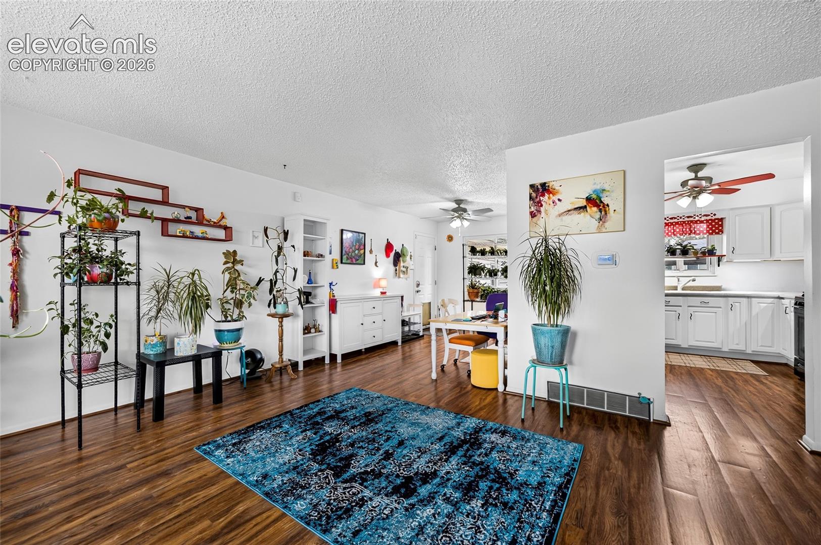 Listing photo 4 for 3165 Sapporo Place