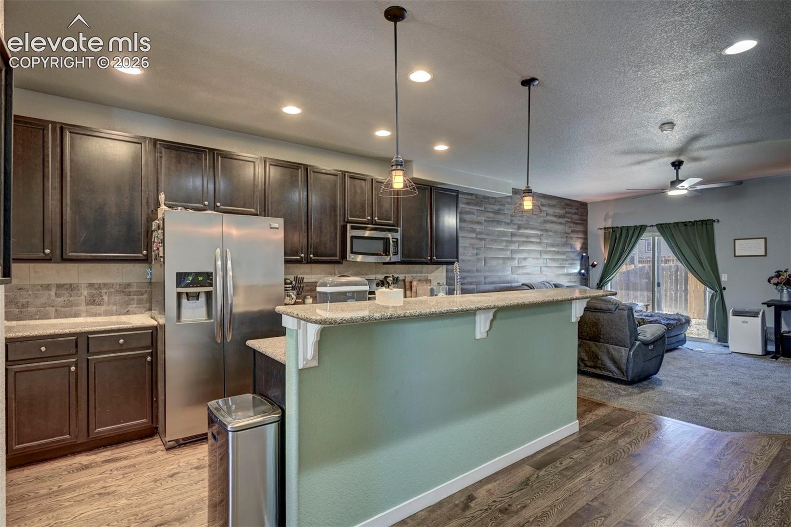 Listing photo 12 for 9428 Torecco Court