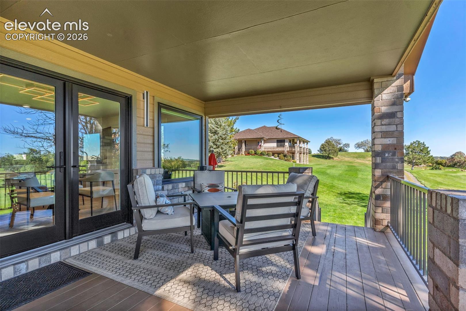 Listing photo 42 for 2 Country Club Village