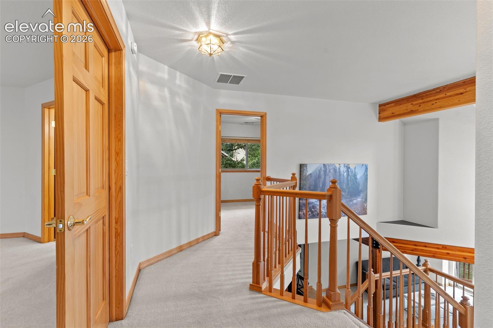 Listing photo 14 for 1215 Karen Lane