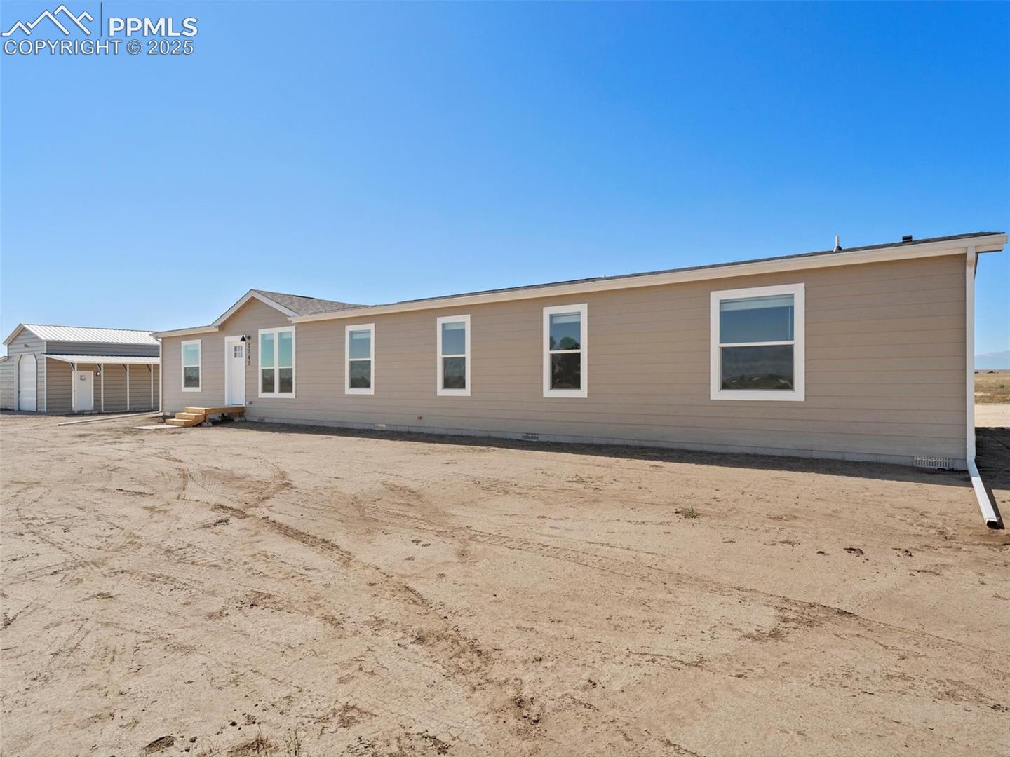 17881 County Road 2