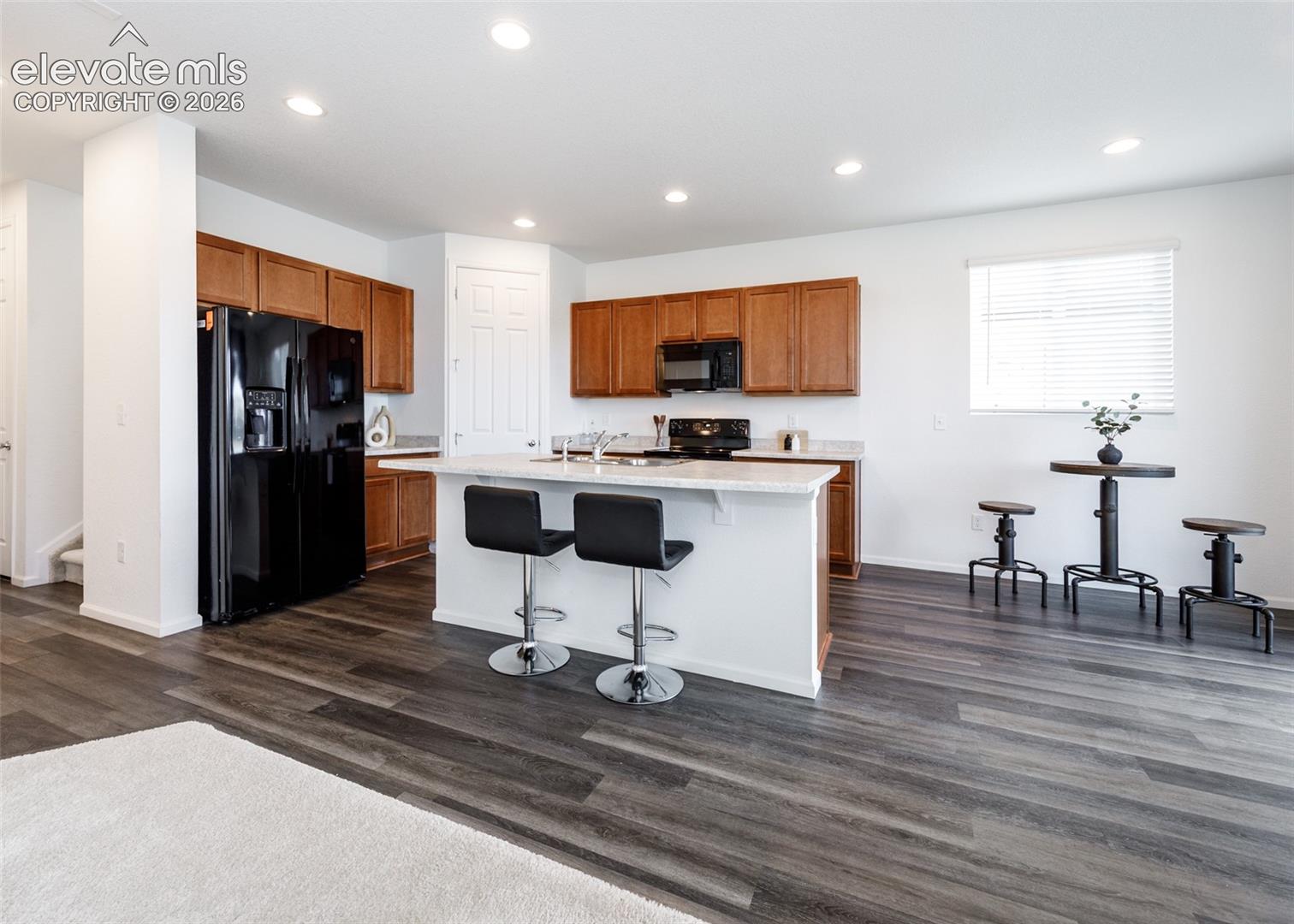 Listing photo 11 for 16462 Mountain Flax Drive