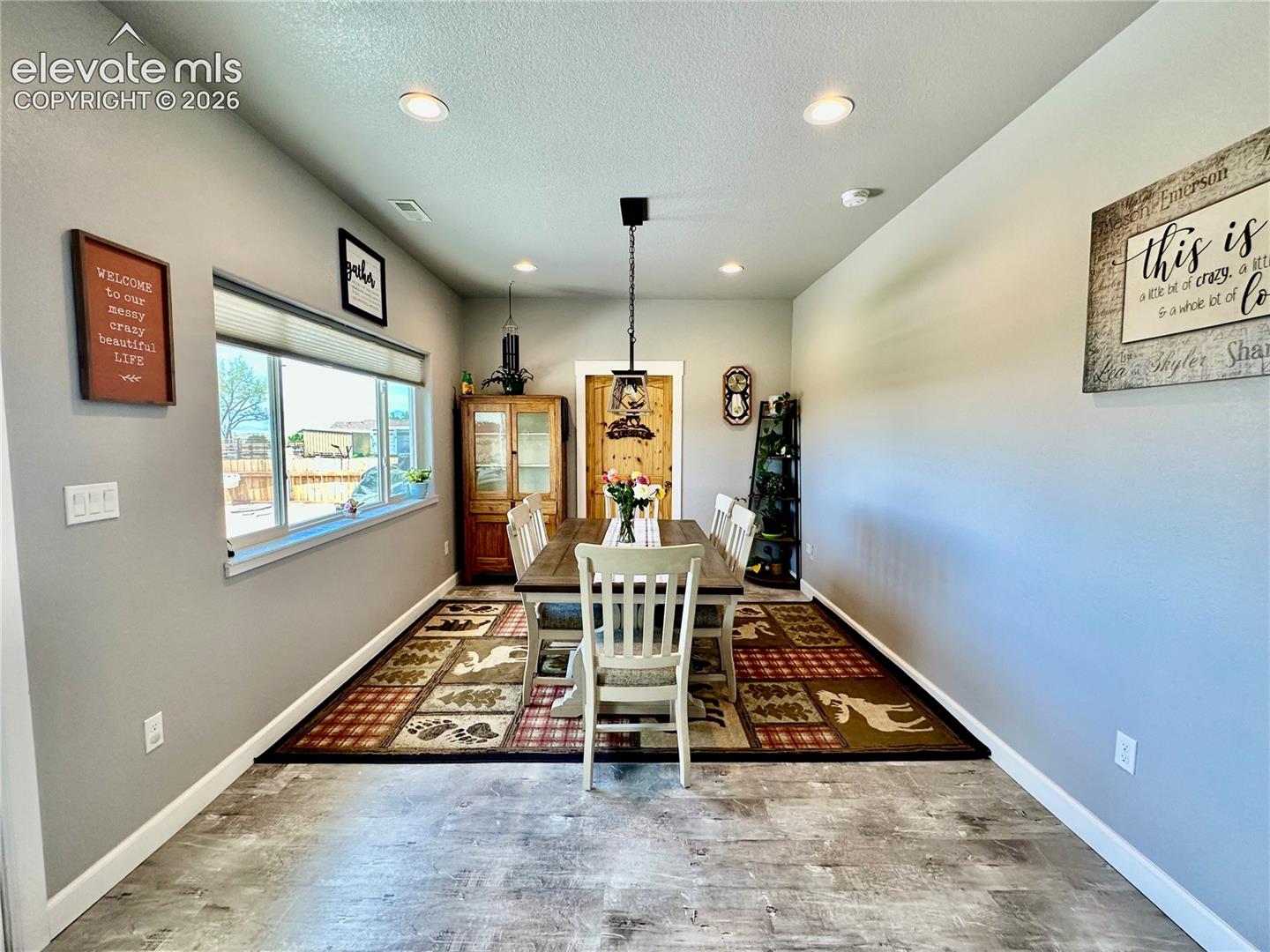Listing photo 18 for 2064 W Hesperus Drive