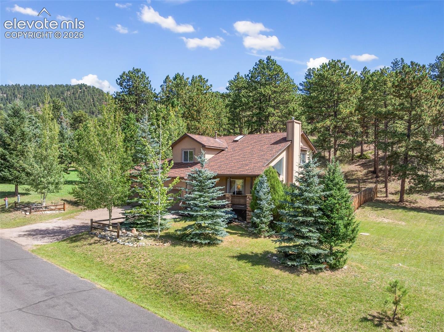Listing photo 44 for 625 Sun Valley Drive