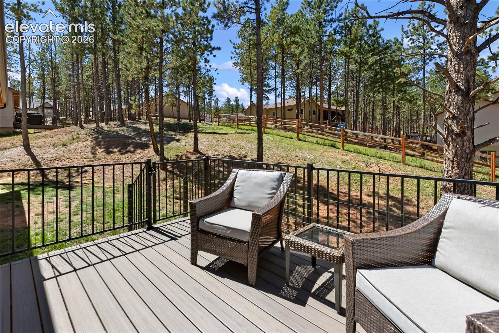 Listing photo 45 for 1382 Ridgestone Drive