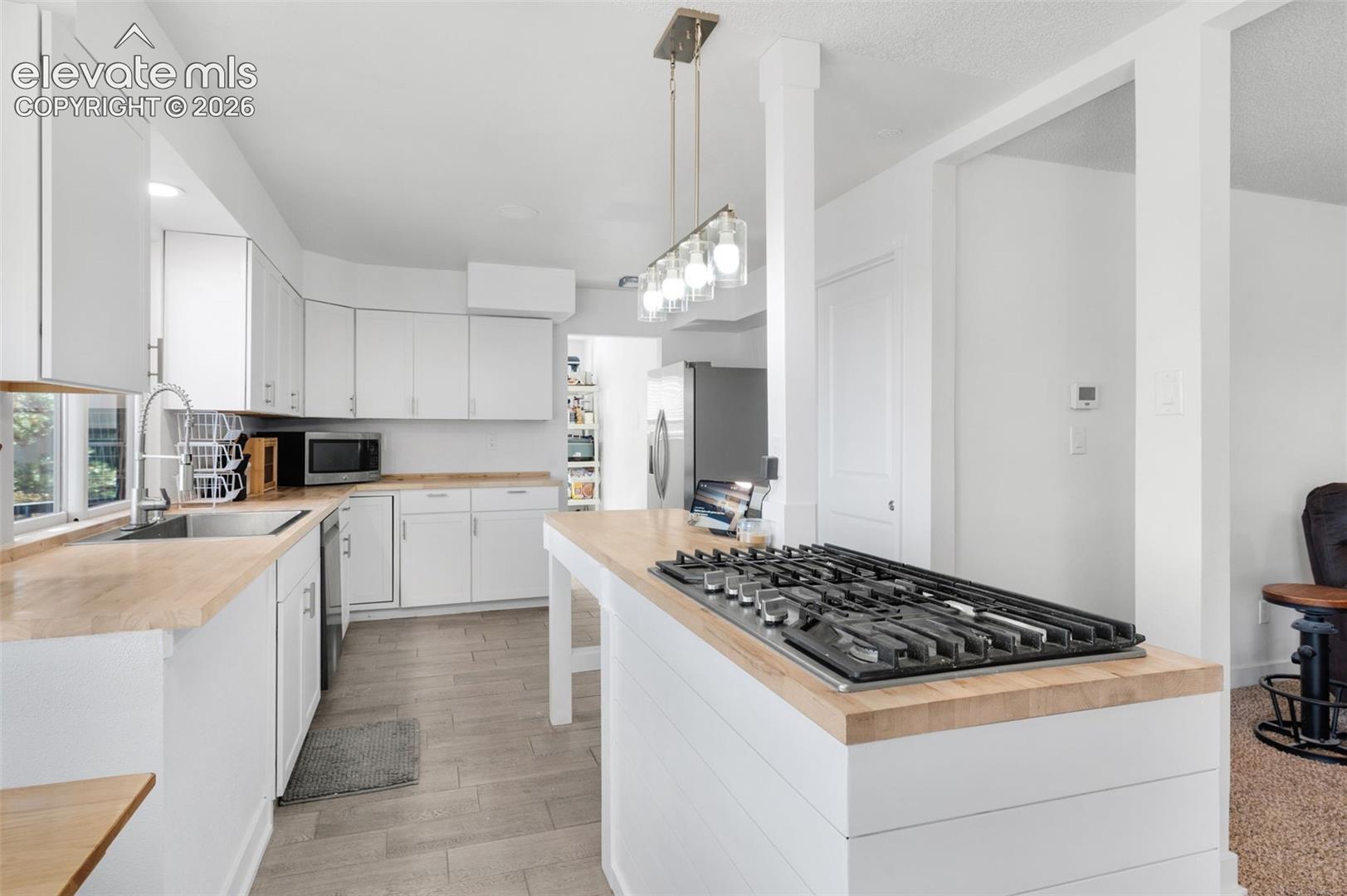 Listing photo 14 for 118 Sunbird Cliffs Lane
